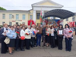 9 мая педагоги и учащиеся школы приняли участие в митинге, посвященном Дню Победы